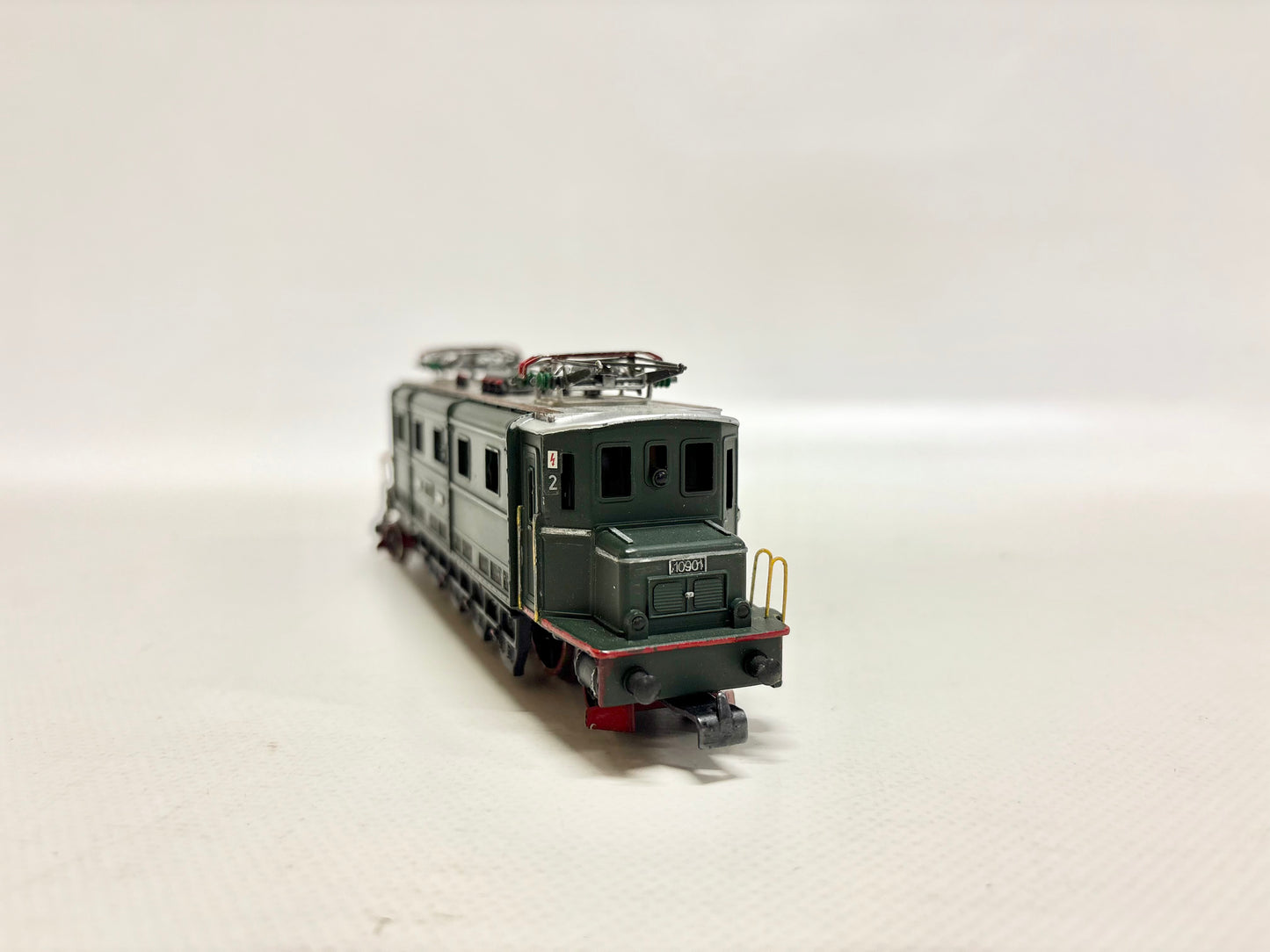 HAG Nr. 140 E-Lok Ae 4/7 SBB AC H0