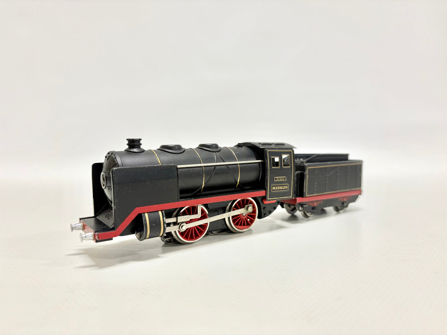 Märklin Dampflok aus 0050 Jubiläumspackung AC H0