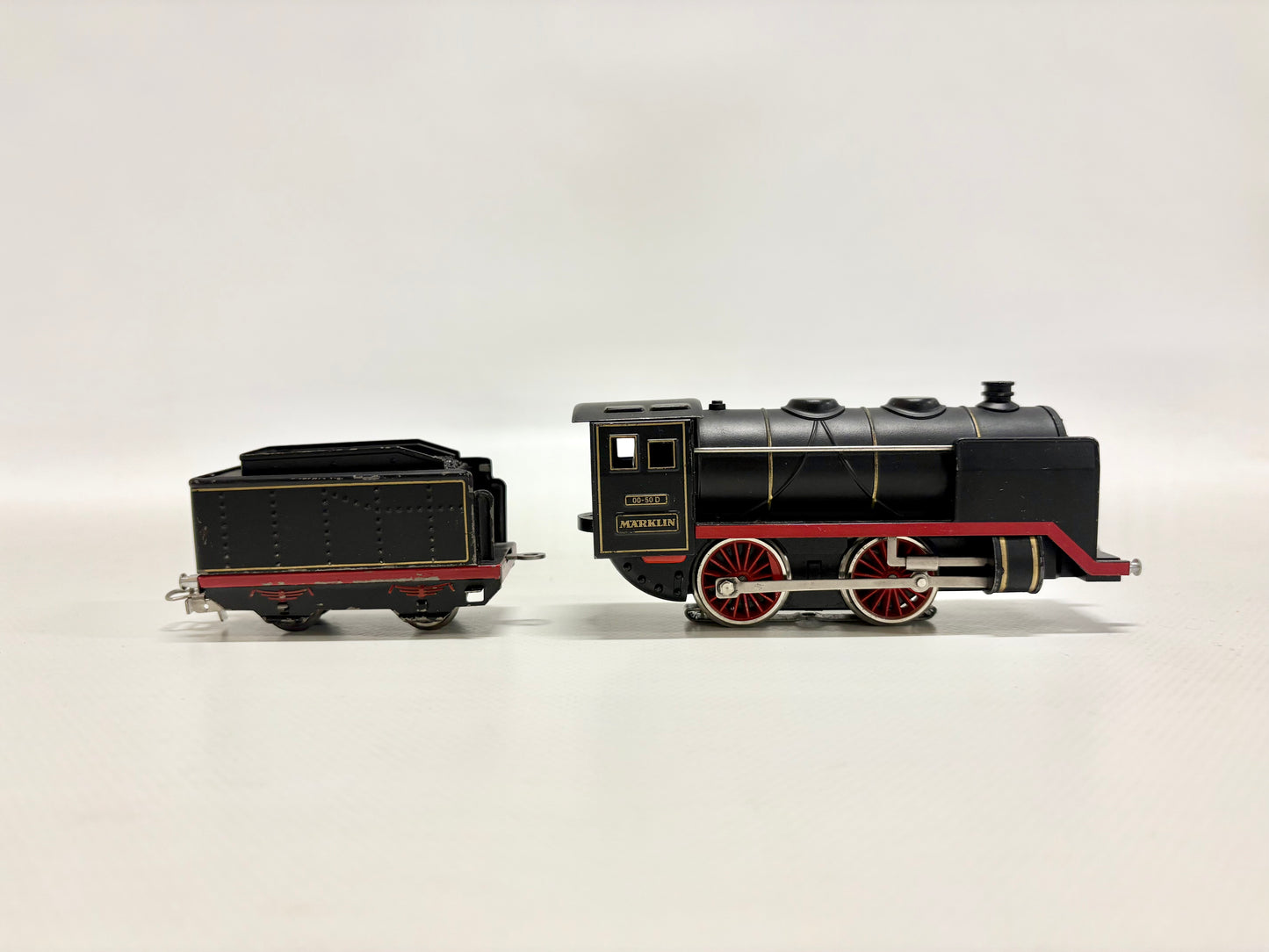 Märklin Dampflok aus 0050 Jubiläumspackung AC H0
