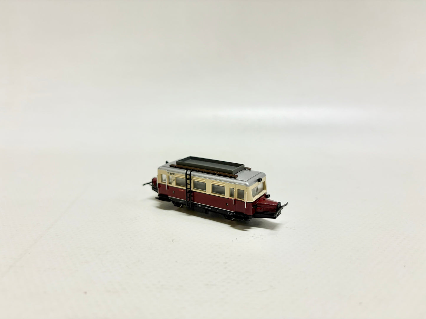 Arnold 2920 Dieseltriebwagen "Schweineschnäutzchen" DB Spur N
