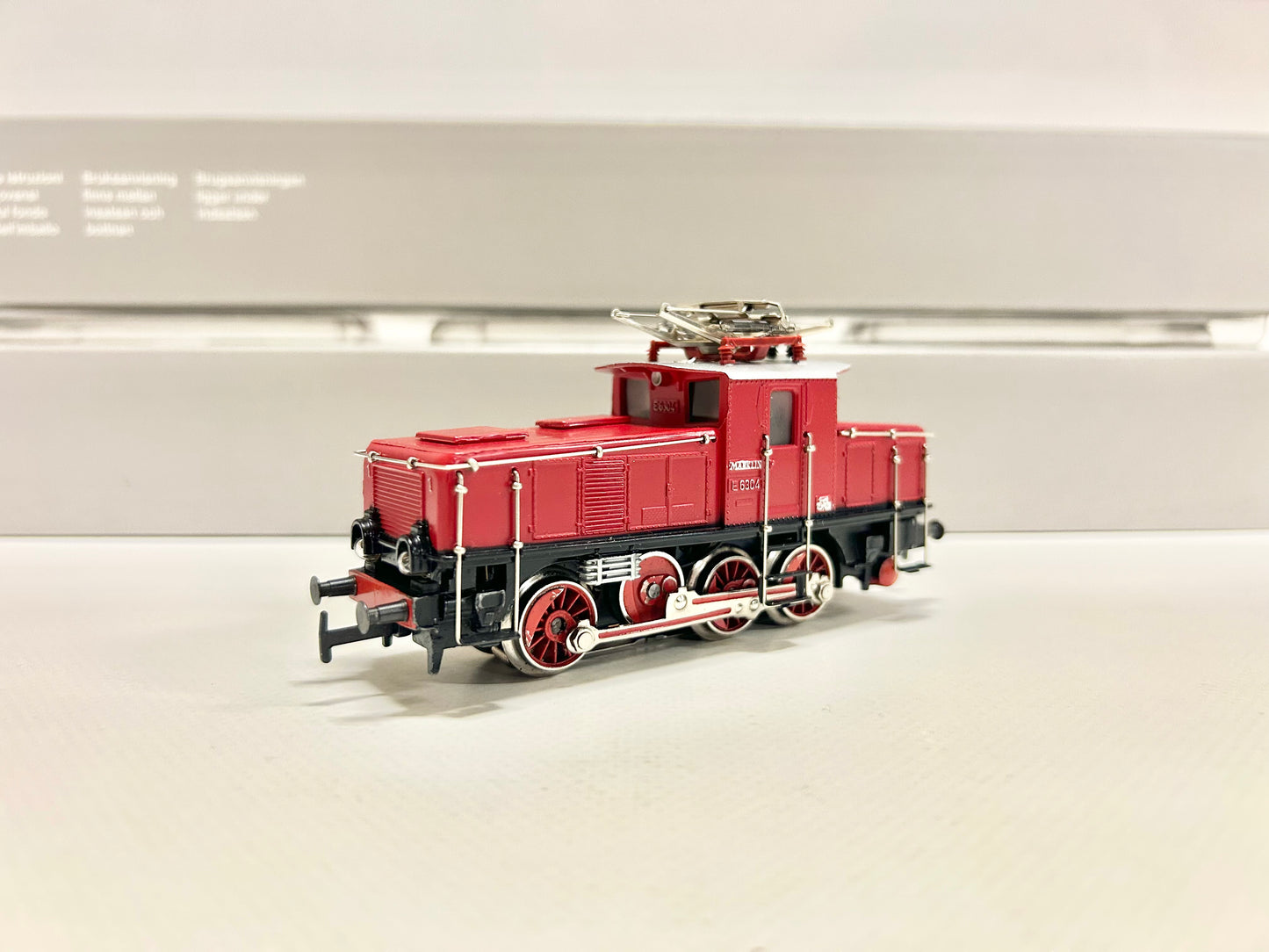 Märklin 2874 Zugpackung E 63 mit 3 Kesselwagen Güterzug DB AC H0