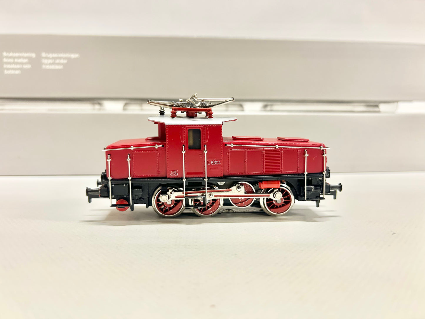 Märklin 2874 Zugpackung E 63 mit 3 Kesselwagen Güterzug DB AC H0