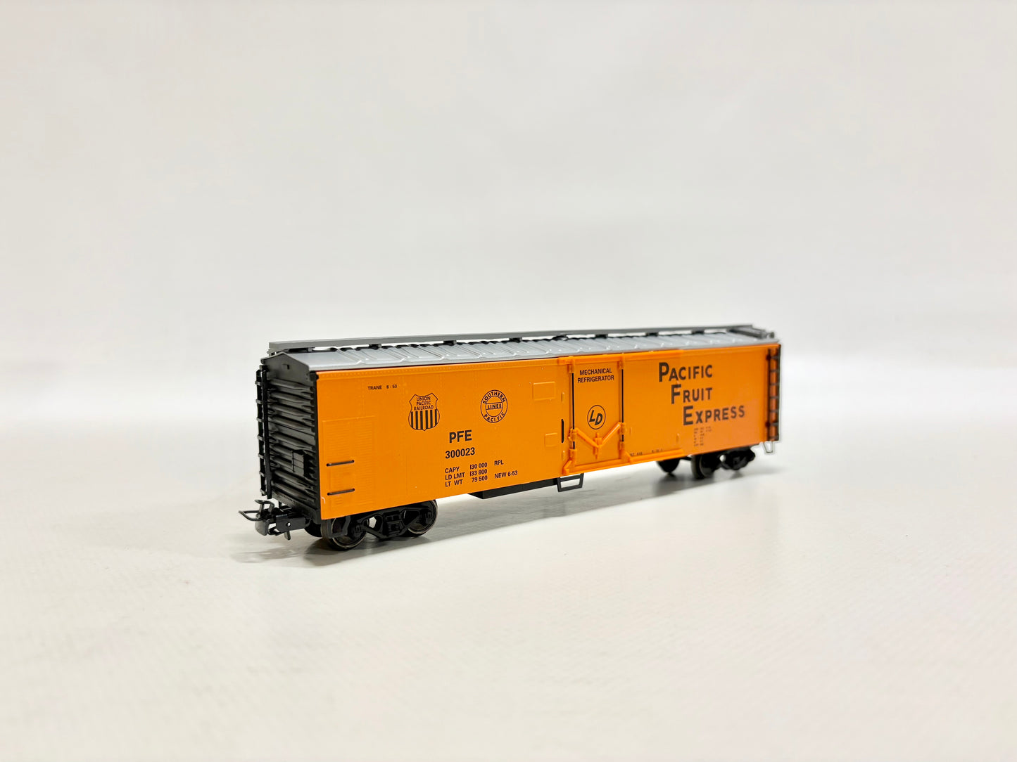 Märklin 47780 USA Box-Car Pacific-Fruit-Express UP AC H0