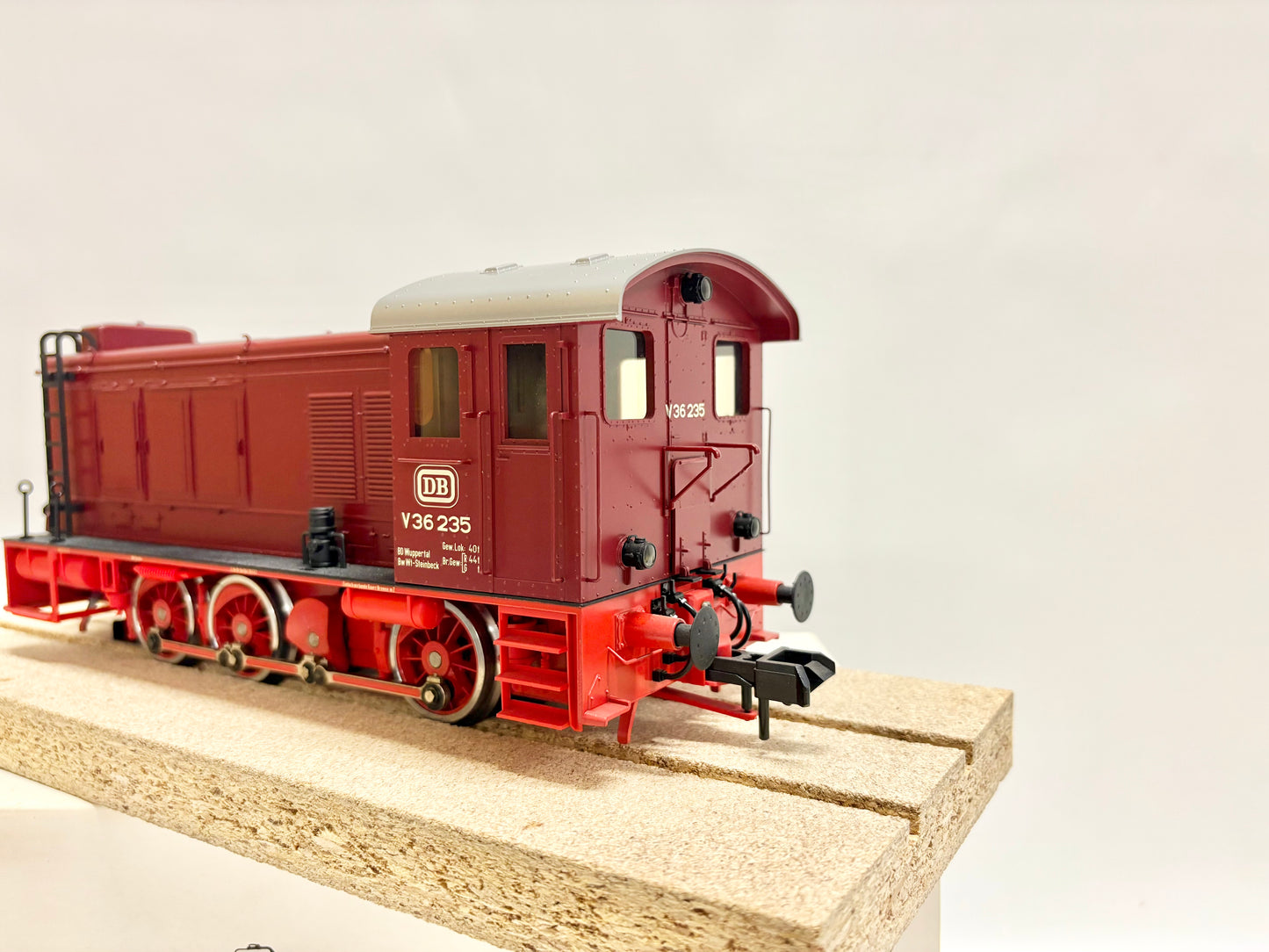 Märklin 55031 Digital Diesellok V36 235 mit Telexkupplung DB Spur 1