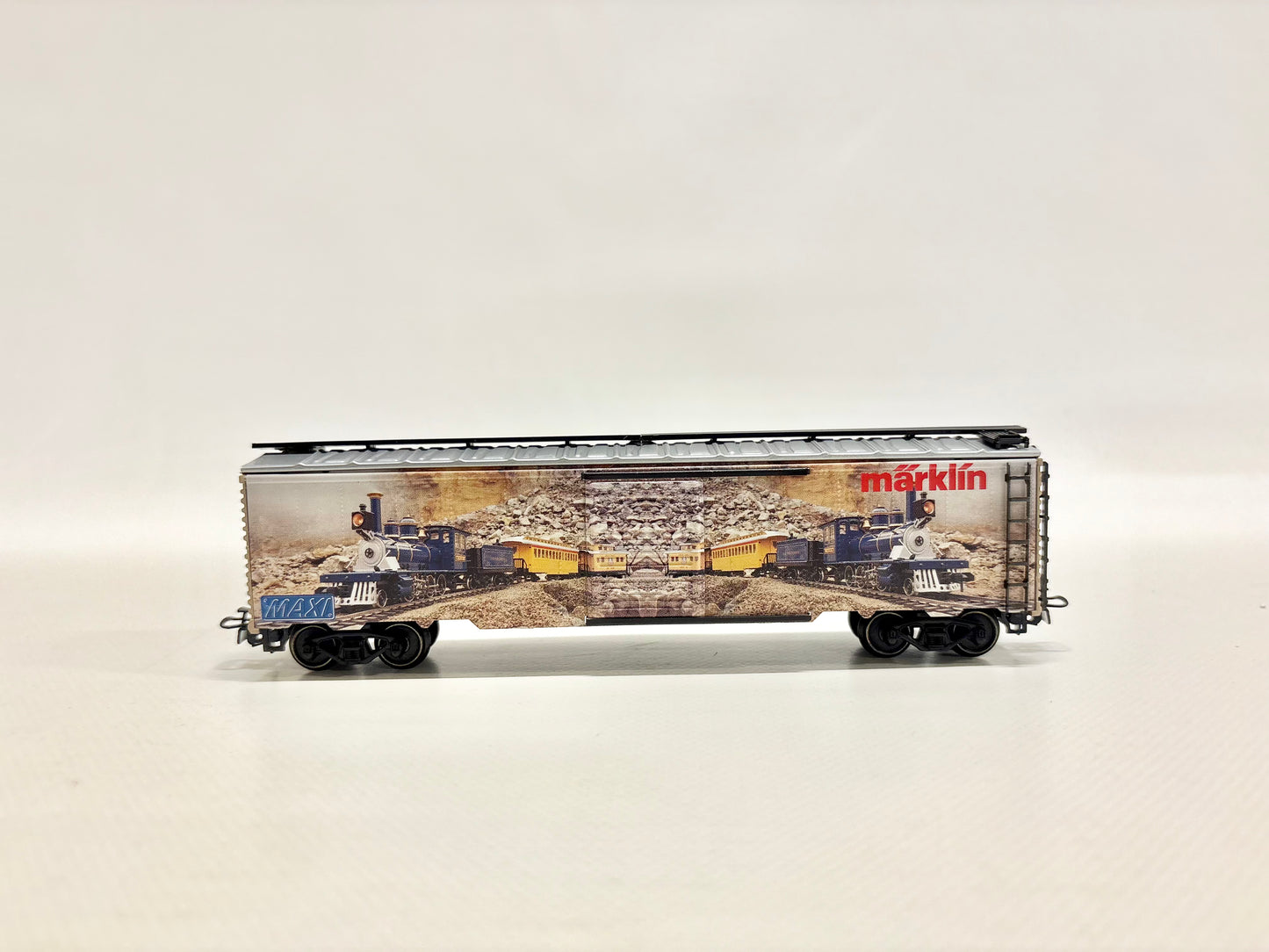 Märklin 45641 USA Box-Car Maxi AC H0