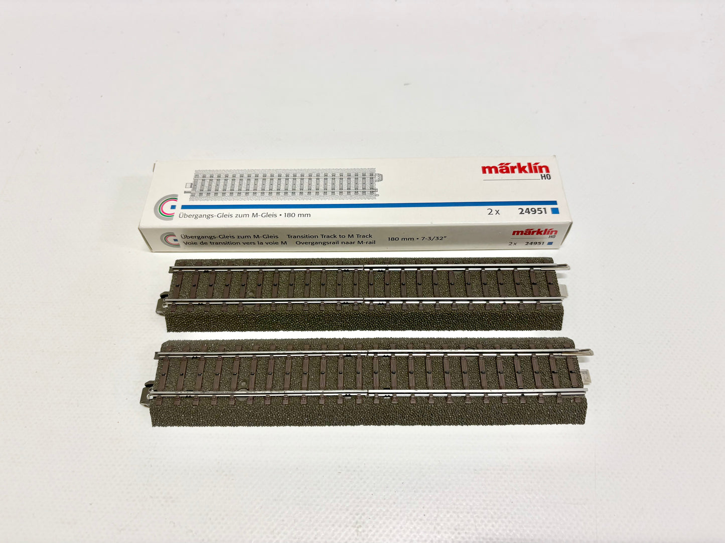 Märklin 24951 2x C-Gleis Übergangsgleis zum M-Gleis AC H0