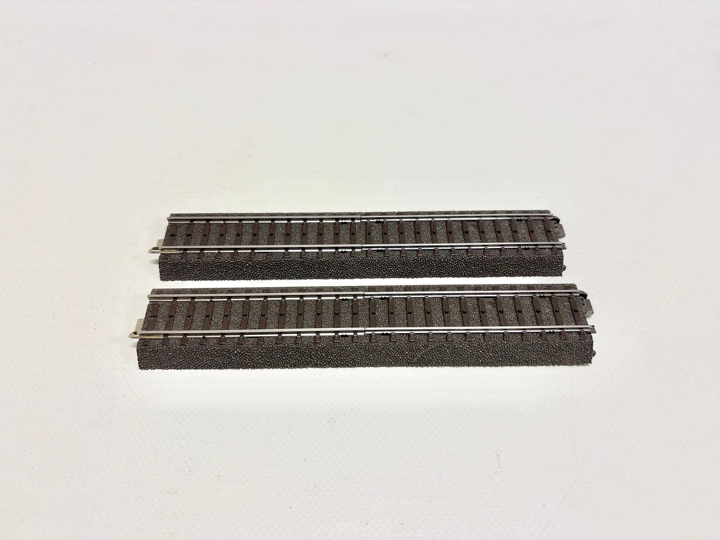 Märklin 24951 2x C-Gleis Übergangsgleis zum M-Gleis AC H0