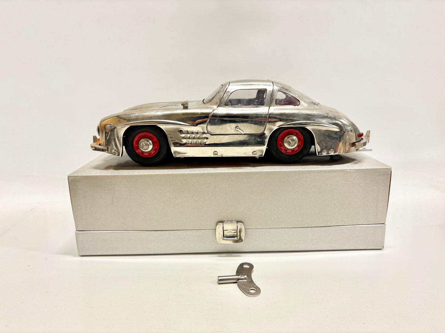 Märklin 81952 Mercedes-Benz 300 SL Museumsmodell