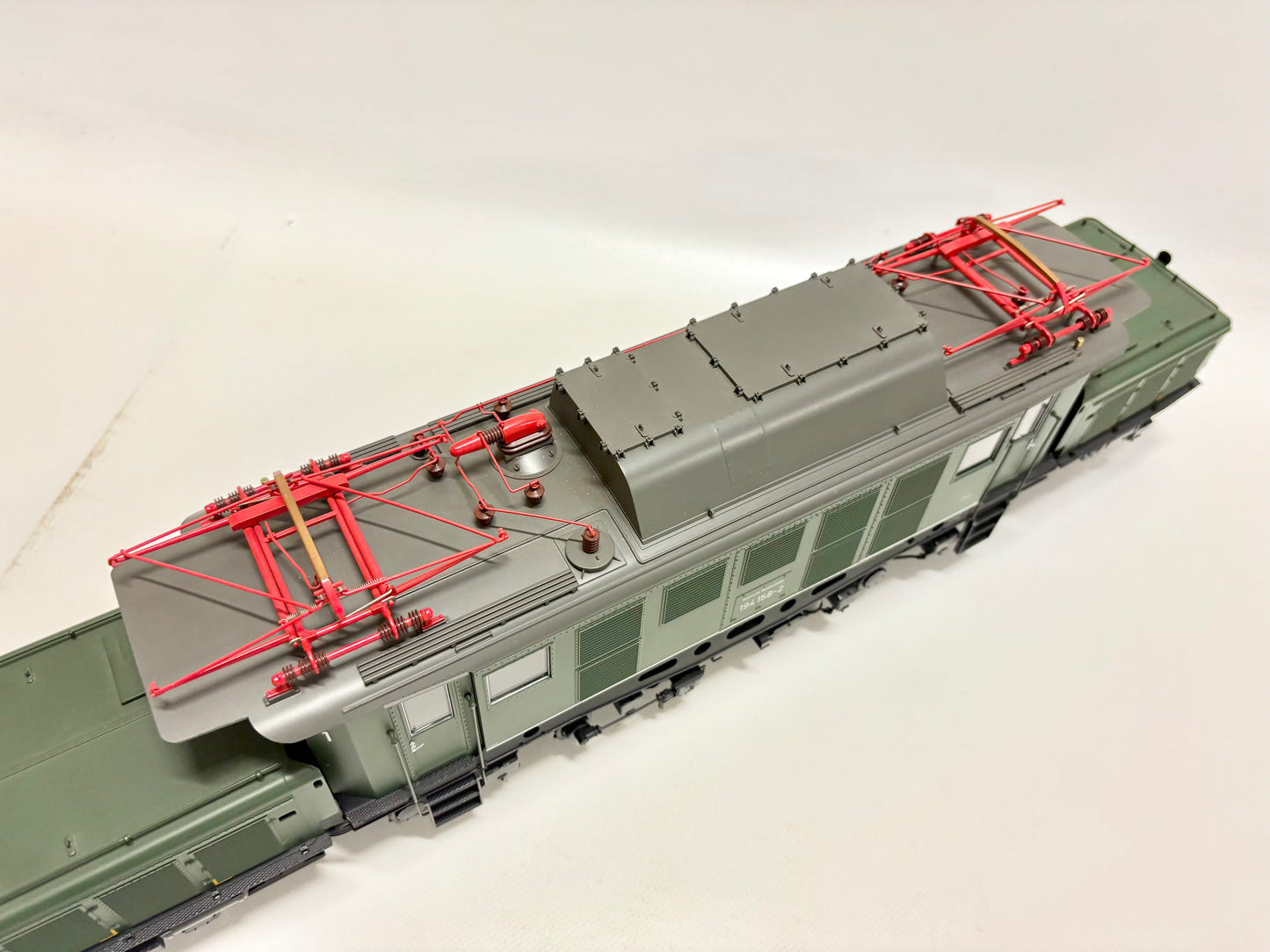 Hübner 3020 Digital + Sound E-Lok Br 194 158-2 Deutsches Krokodil B Spur 1