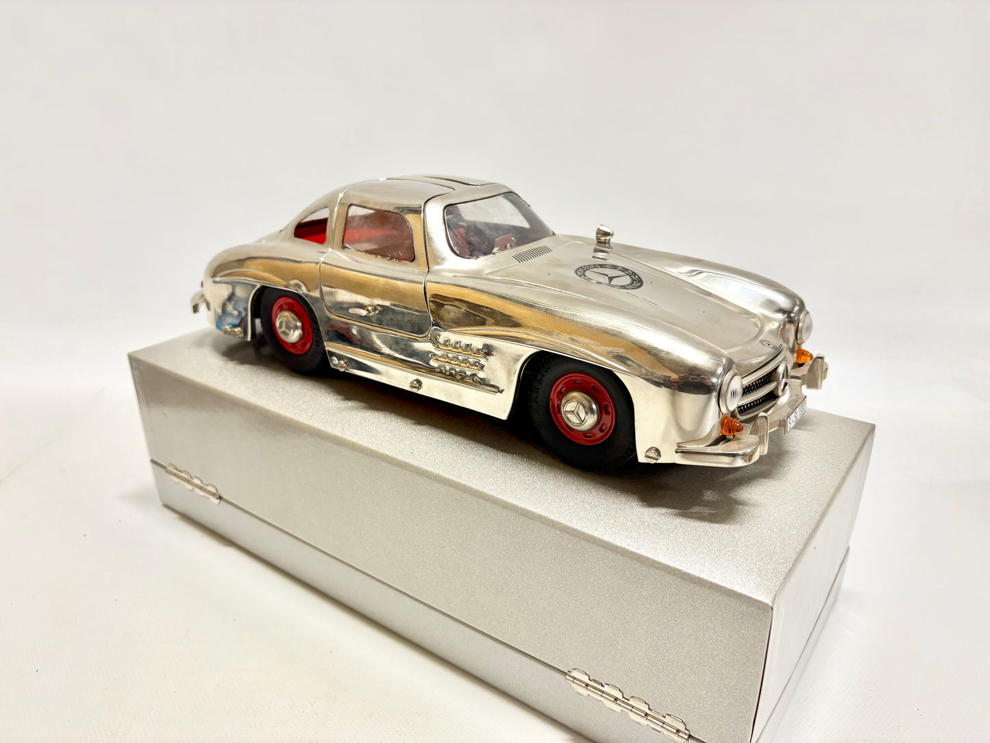 Märklin 81952 Mercedes-Benz 300 SL Museumsmodell