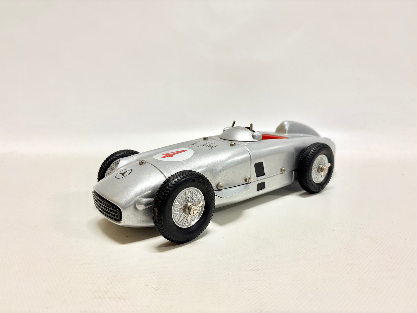 Märklin 1102 Mercedes-Benz Silberpfeil Rennwagen 1:16