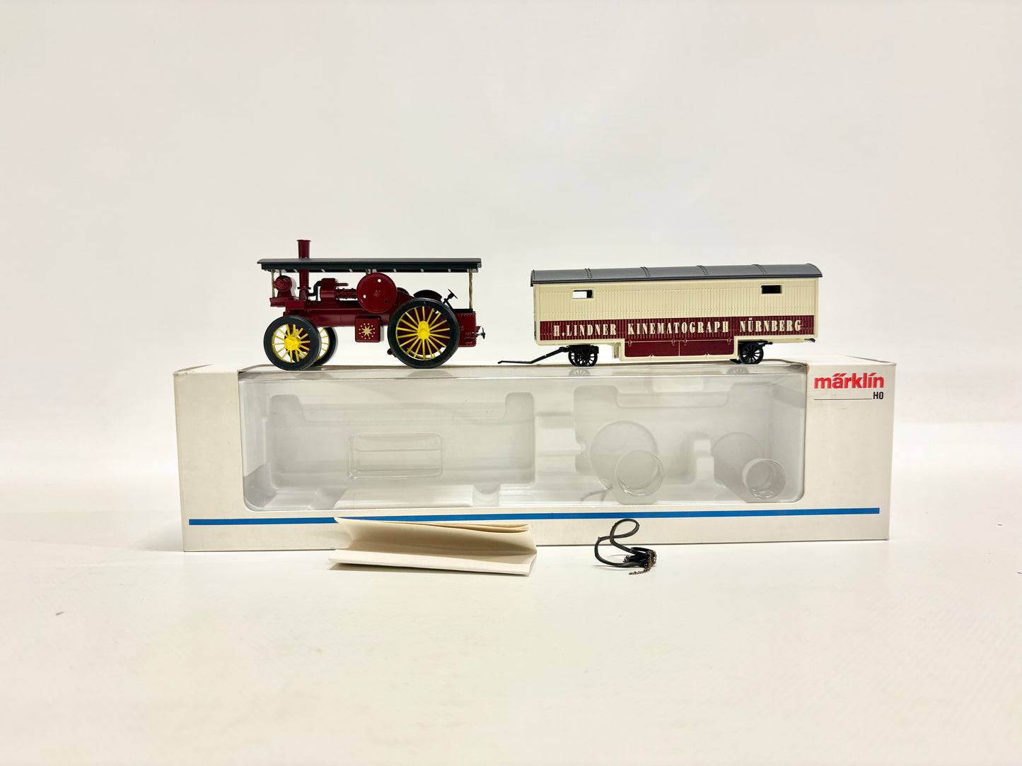 Märklin 1887 Kirmes-Lokomobil mit Anhänger H0