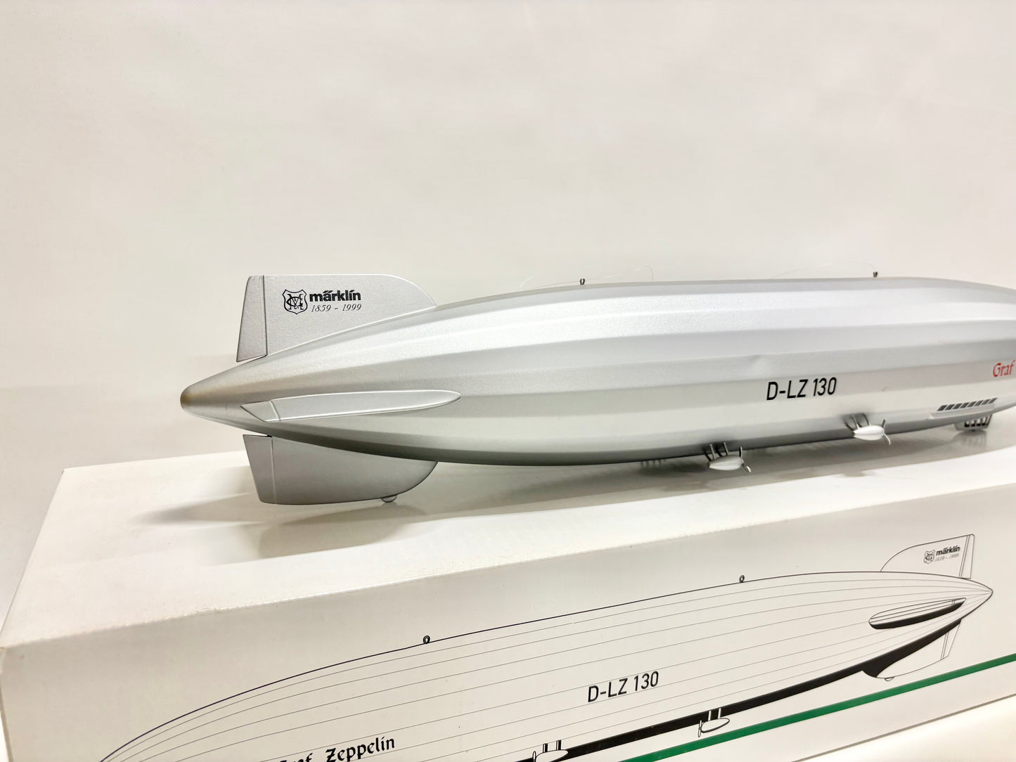 Märklin 11400 Luftscheiff Zeppelin "Graf Zeppelin"