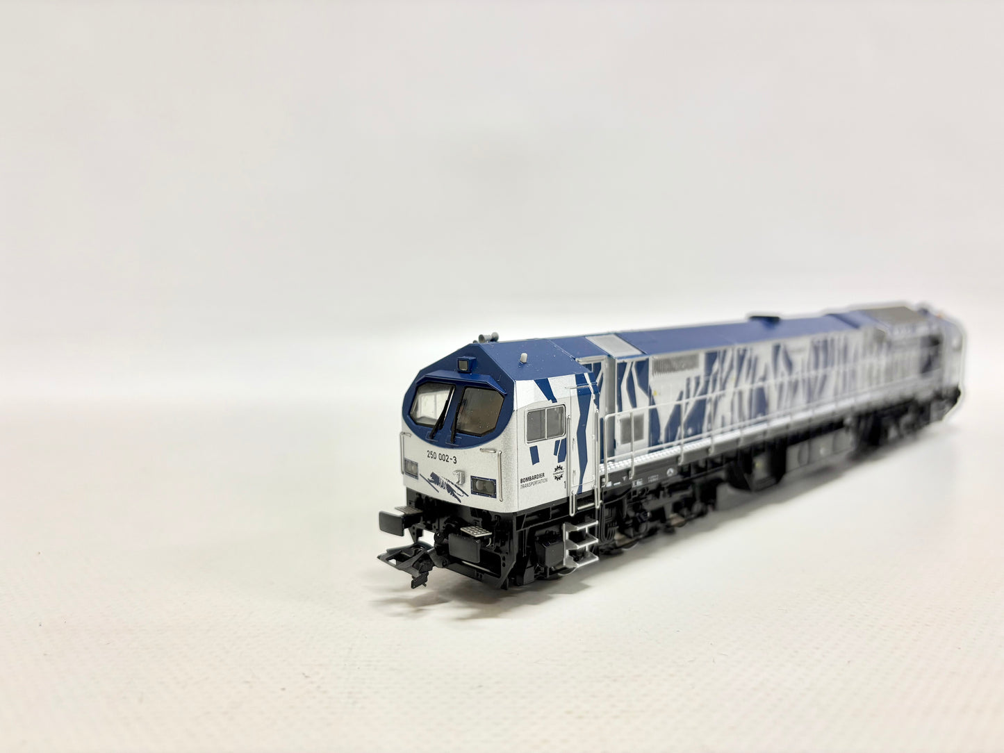 Mehano Diesellok Digital Bombardier Blue Tiger AC H0