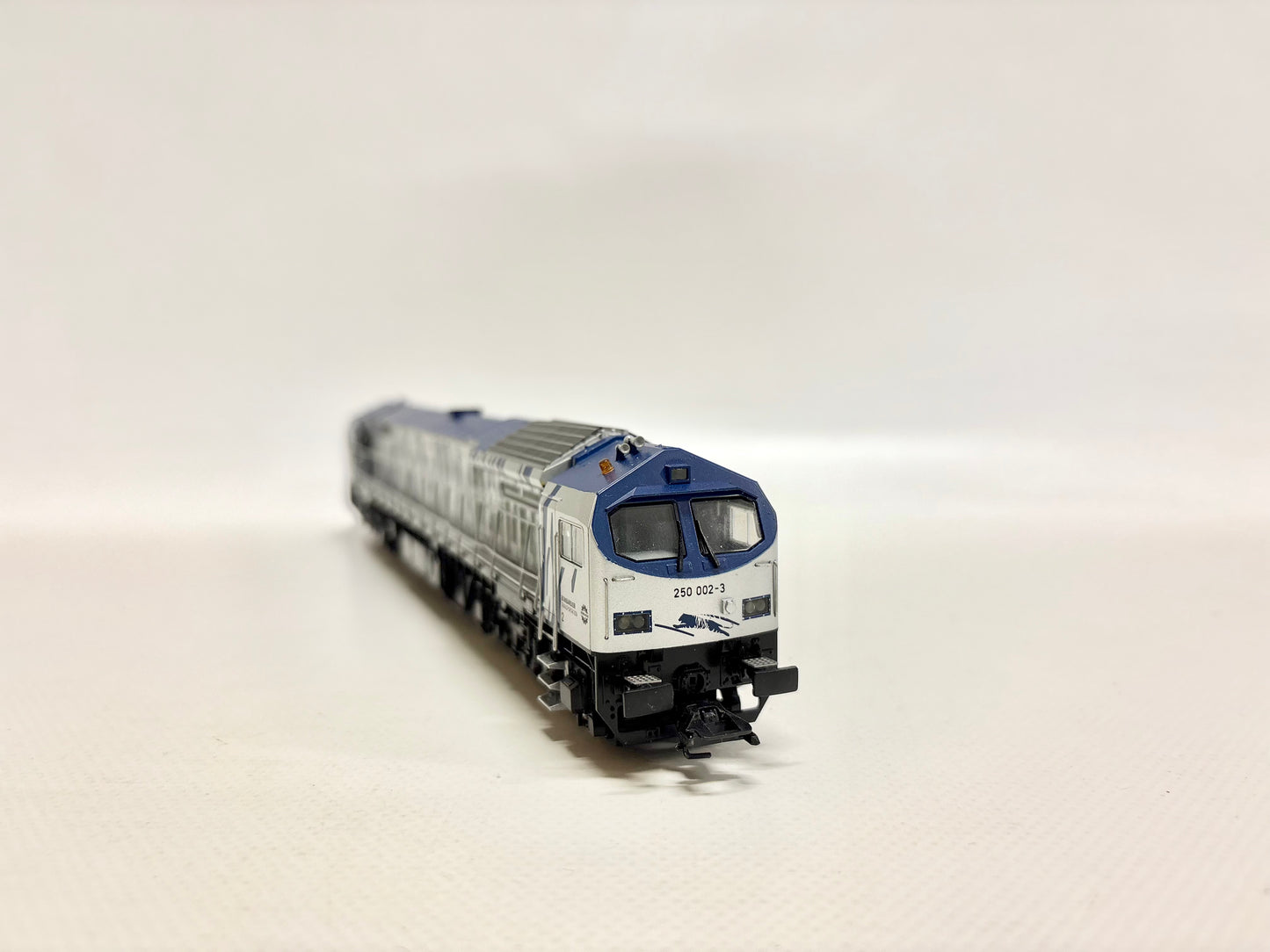 Mehano Diesellok Digital Bombardier Blue Tiger AC H0