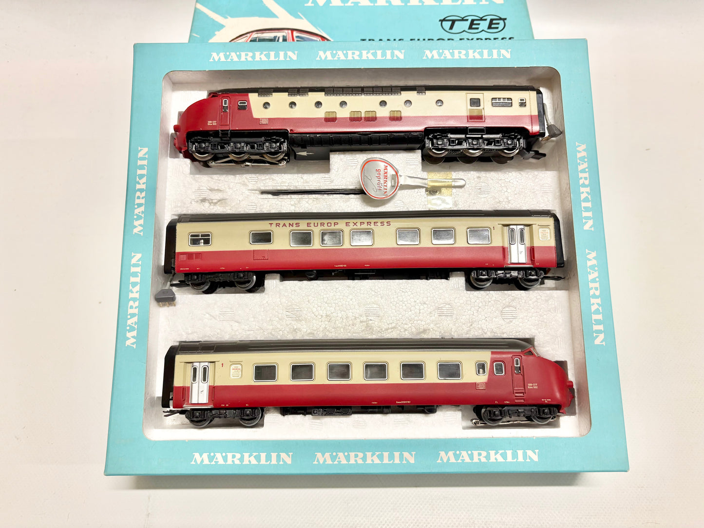 Märklin 3070 Dieseltriebwagen RAm TEE SBB AC H0