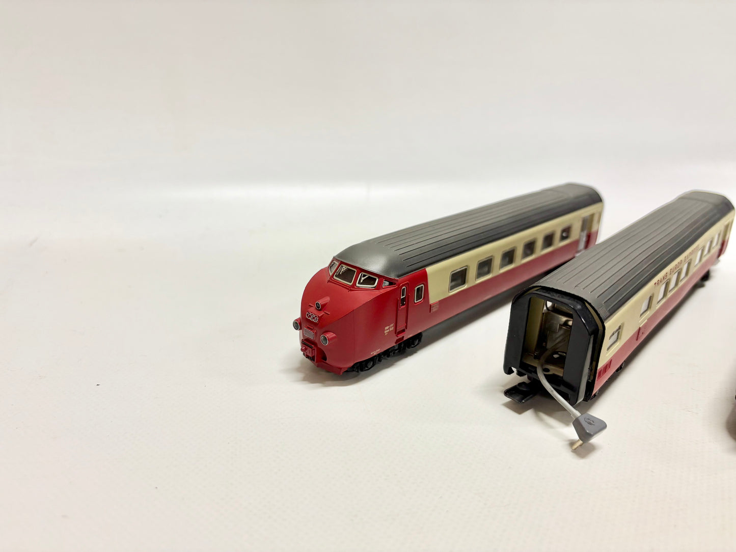 Märklin 3070 Dieseltriebwagen RAm TEE SBB AC H0