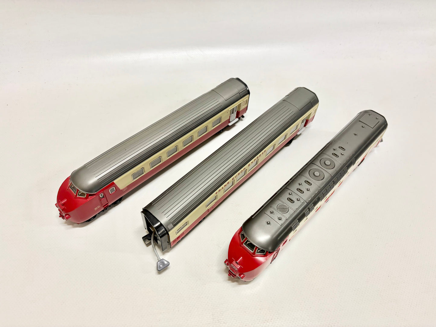 Märklin 3070 Dieseltriebwagen RAm TEE SBB AC H0