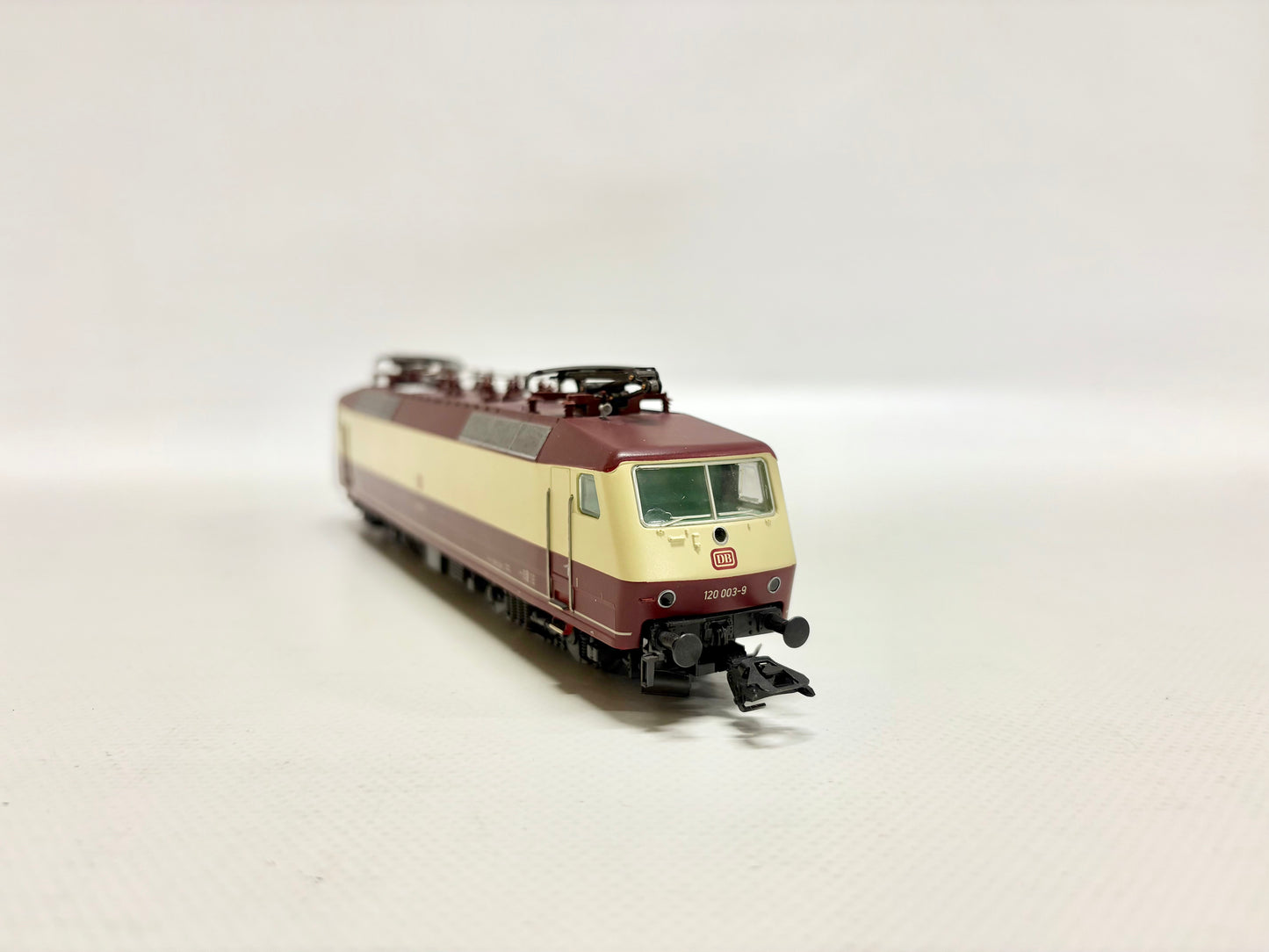 Märklin 3153 E-Lok Br 120 003-9 DB AC H0