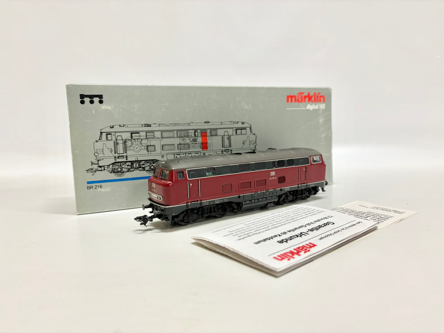 Märklin 3679 Digital Diesellok Br 216 005-9 DB AC H0