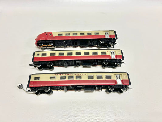 Märklin 3070 (ohne Triebkopf) Zwischenwagen & Endwagen für TEE Dieseltriebzug SBB AC H0