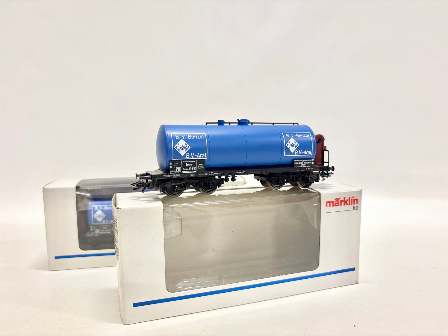 Märklin 2x 46511 Kesselwagen B.V. Aral DB AC H0