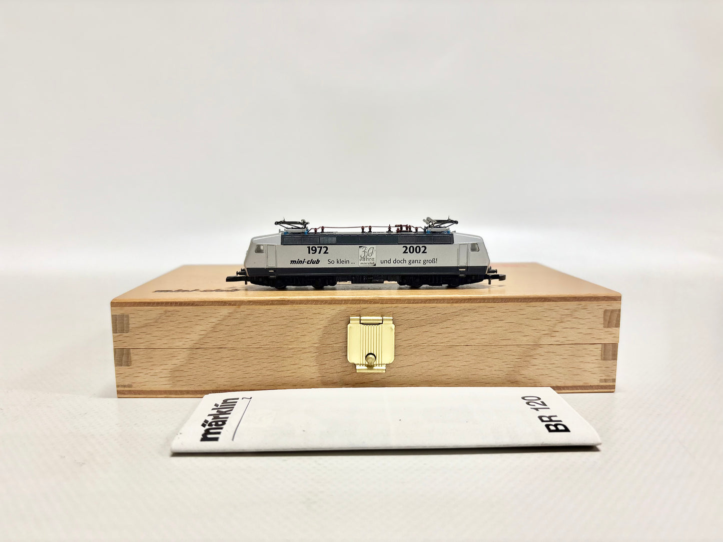 Märklin Mini Club SoMo E-Lok Br 120 "30 Jahre Mini Club" DB Spur Z