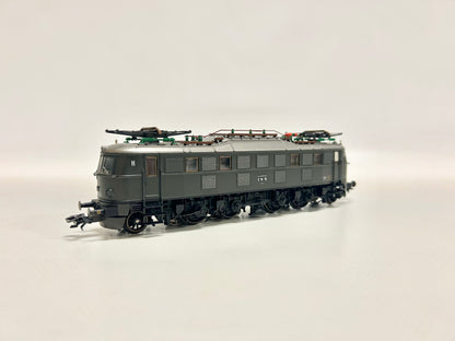 Märklin 37681 Digital E-Lok Br E18 15 DRG AC H0