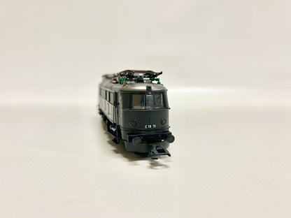 Märklin 37681 Digital E-Lok Br E18 15 DRG AC H0