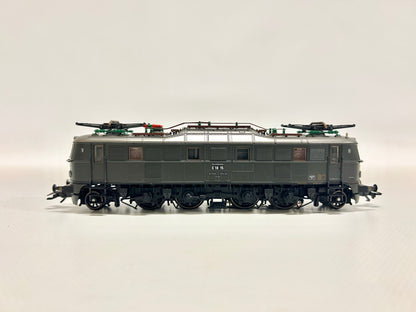 Märklin 37681 Digital E-Lok Br E18 15 DRG AC H0
