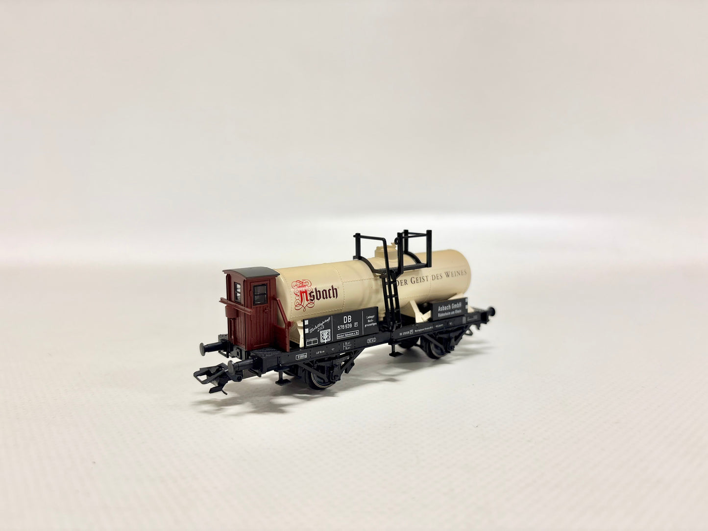 Trix 24038 Kesselwagen Asbach DB DC H0