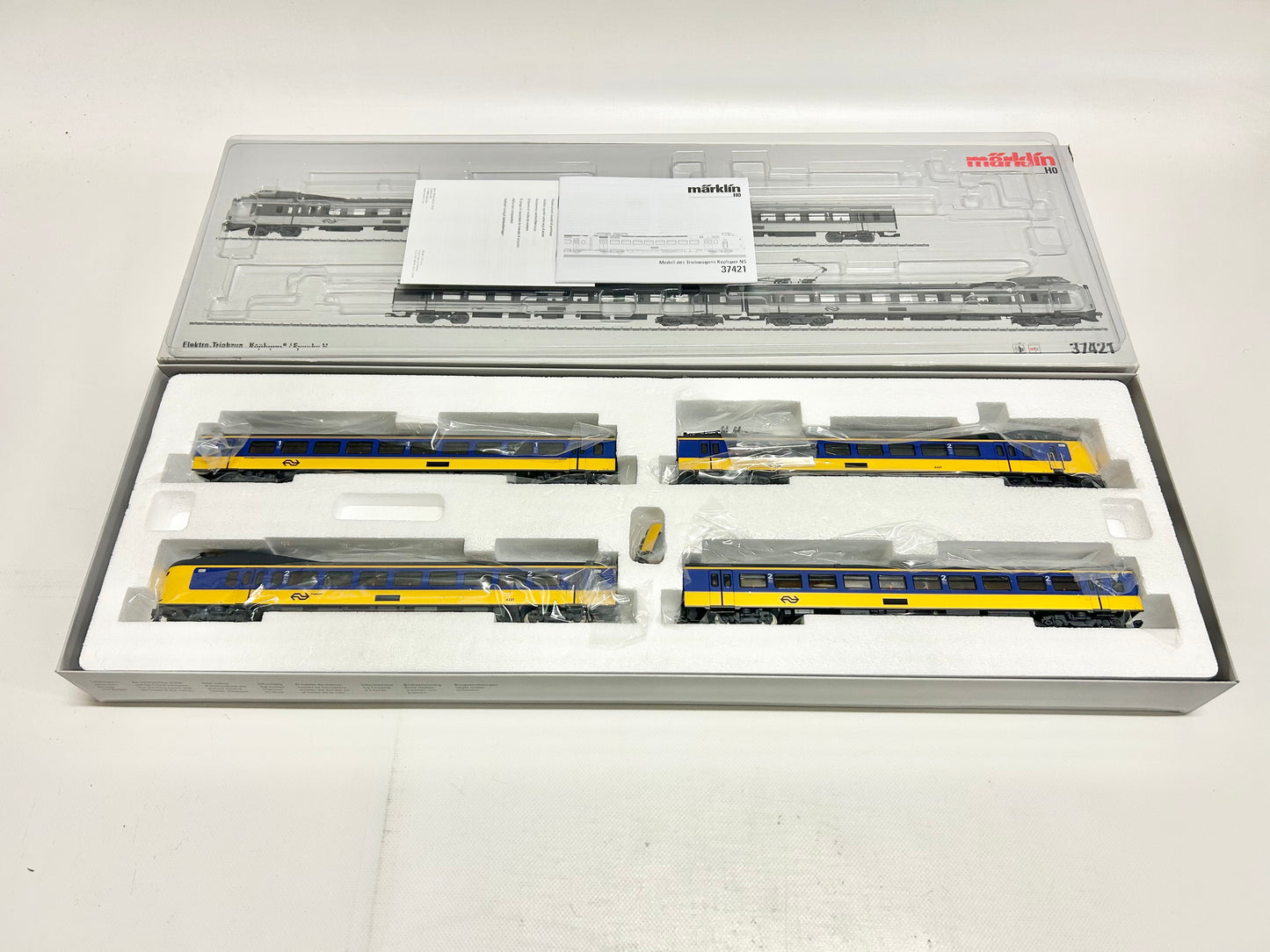 Märklin 37421 Mfx-Digital + Sound NS Triebwagen Koploper H0