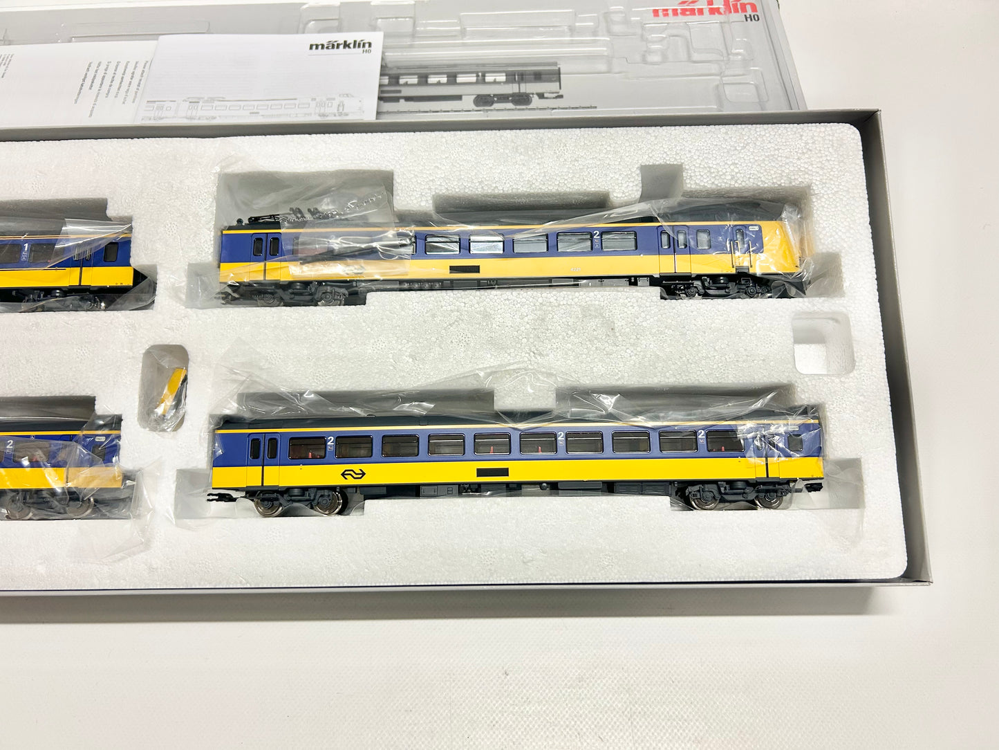 Märklin 37421 Mfx-Digital + Sound NS Triebwagen Koploper H0