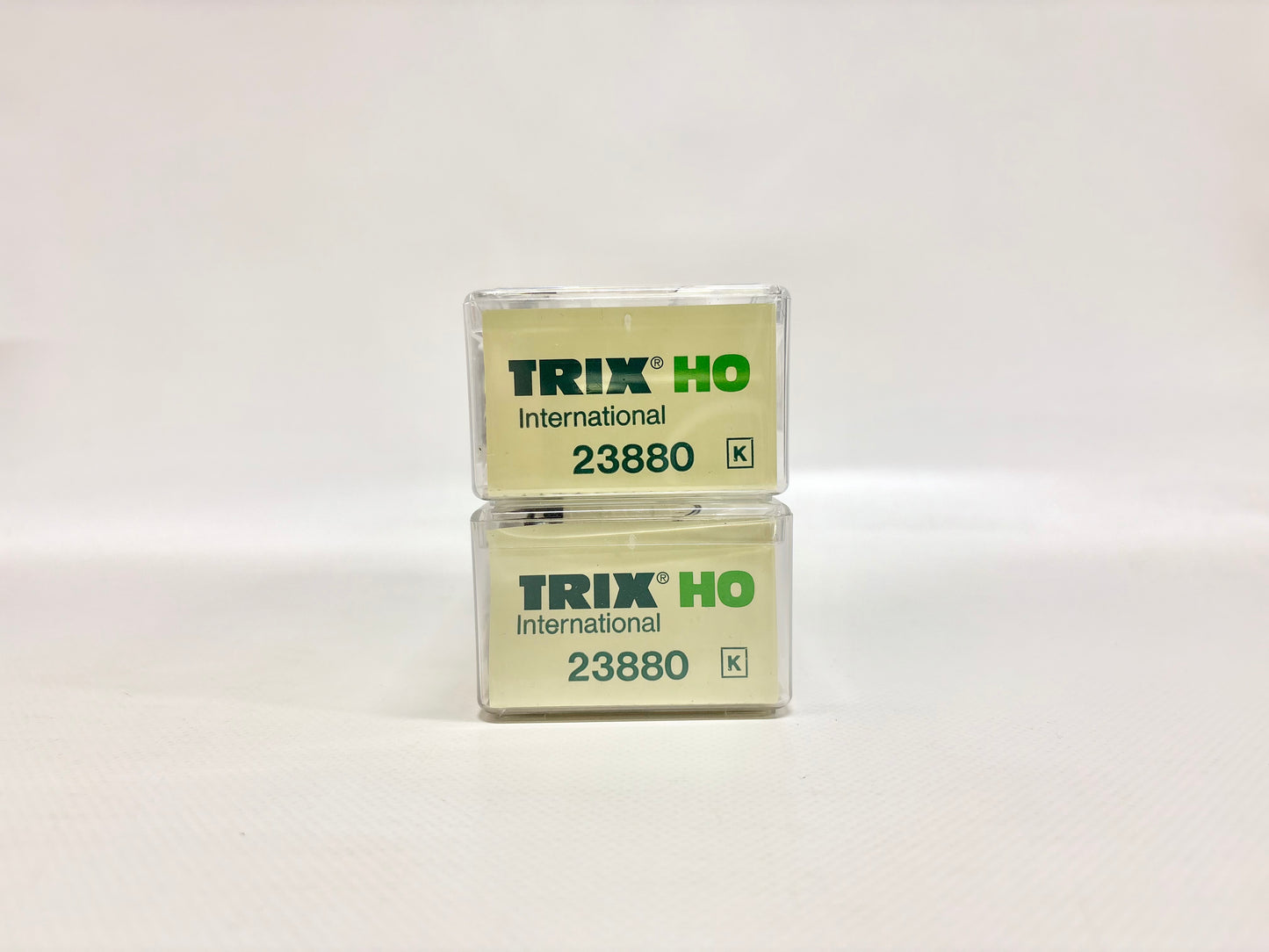 Trix 23880 2x Güterwagen "Siemens" DB DC H0