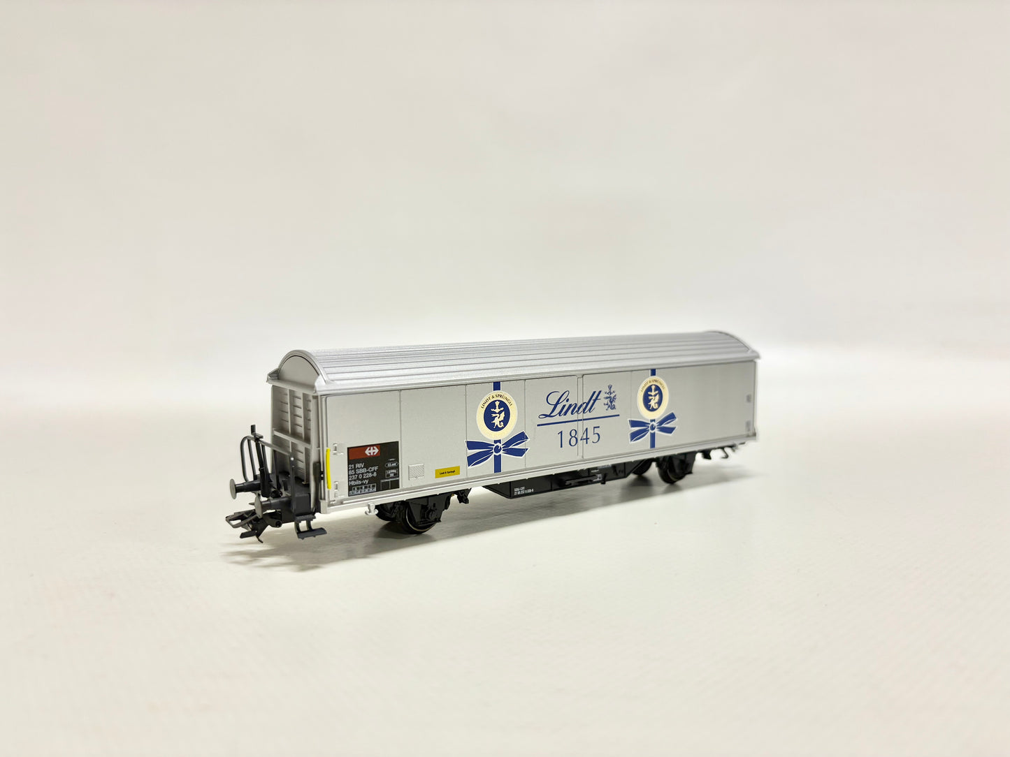 Märklin 4735 Schiebewandwagen Hbis "Lindt 1845" SBB AC H0