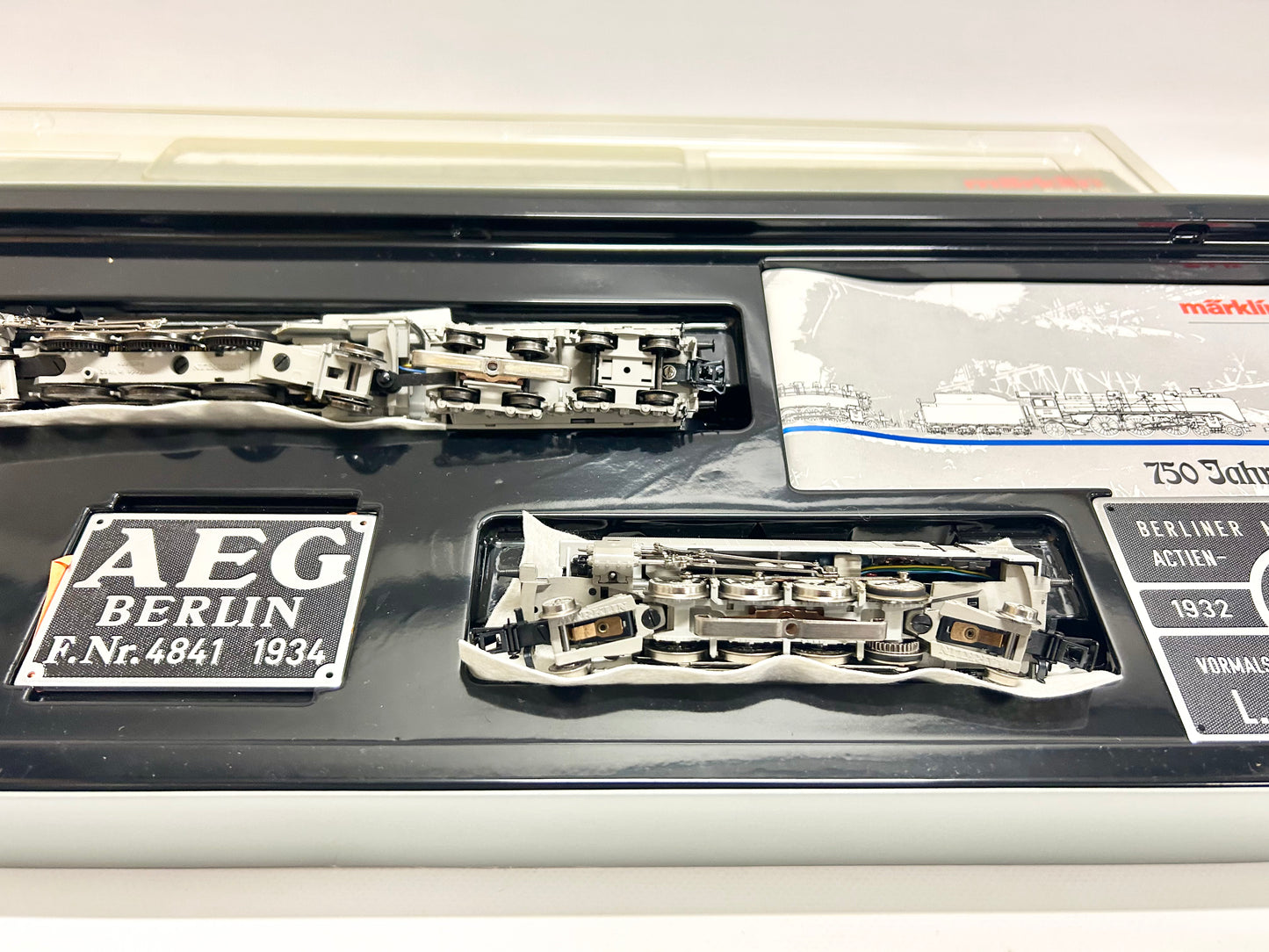 Märklin 3600 Digital 750 Years of Berlin AEG Train Set H0