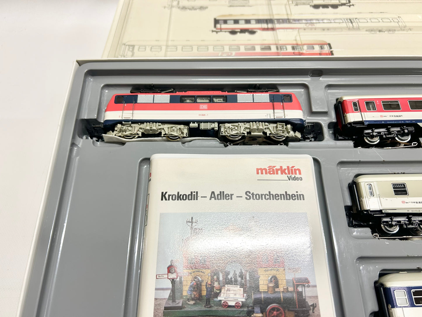 Märklin 2859 Demonstrationszug Br 111 Personenzug mit Br 111 E-Lok H0
