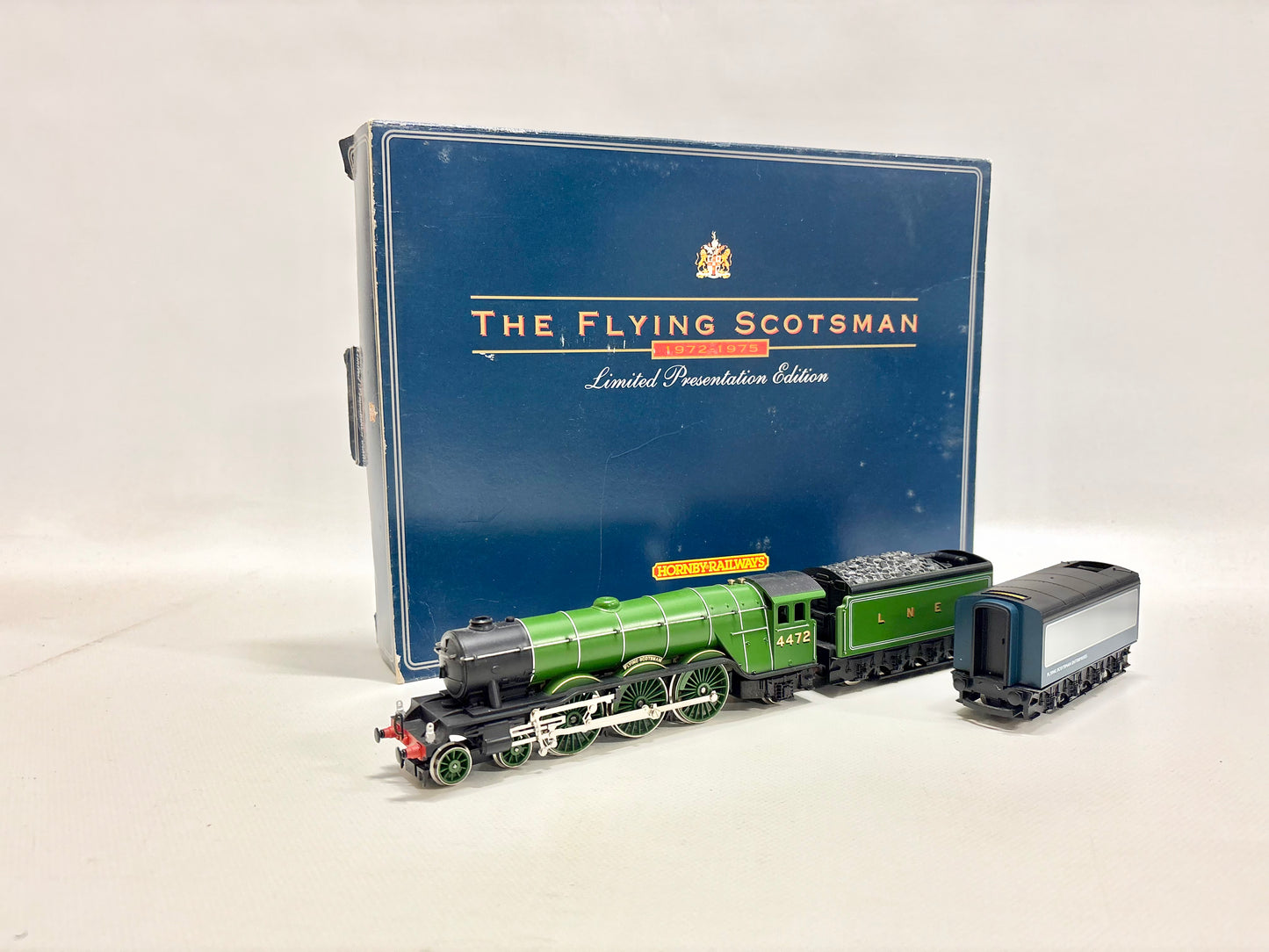 Hornby R098 "The Flying Scotsman" Limited Presentation Edition DC H0