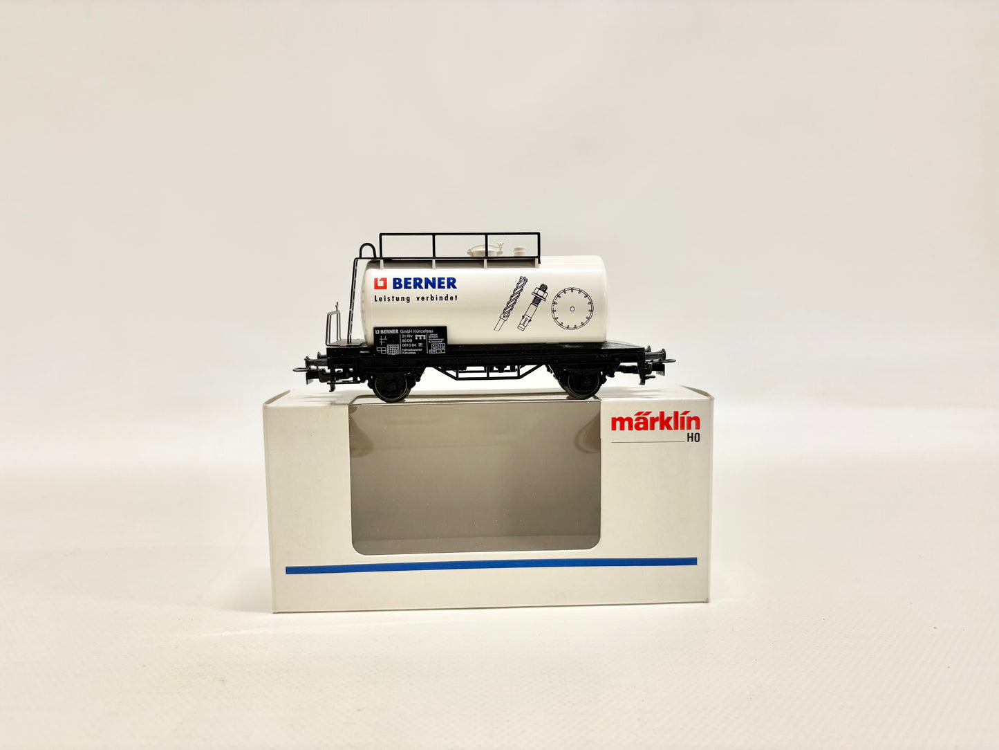 Märklin 4441 SoMo Kesselwagen "Berner - Leistung verbindet" DB AC H0