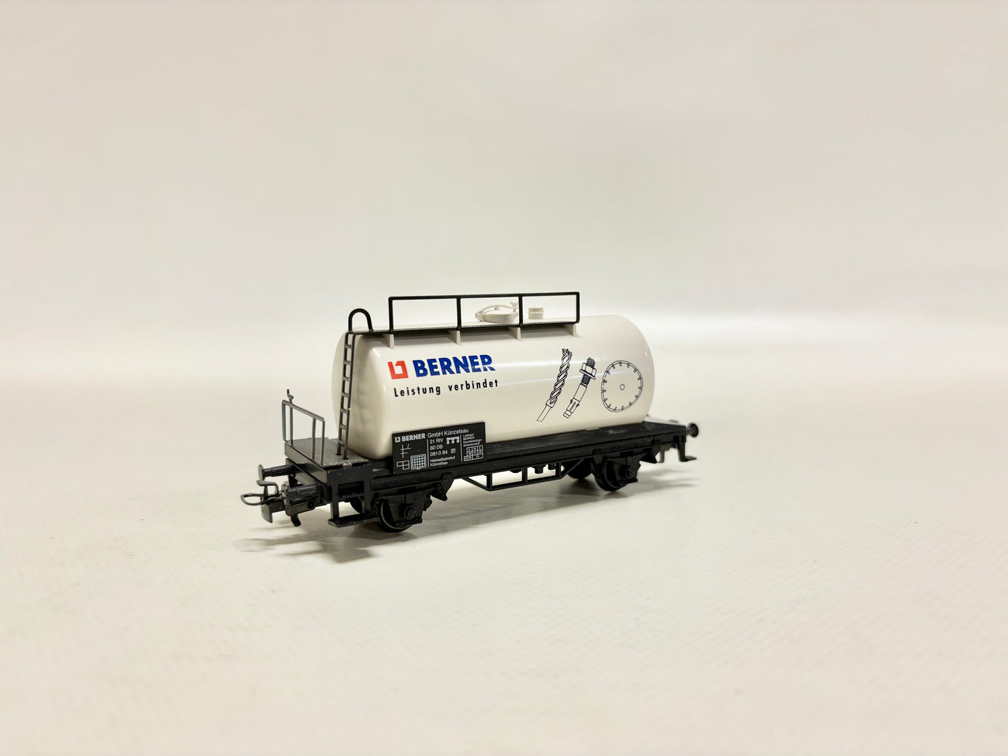 Märklin 4441 SoMo Kesselwagen "Berner - Leistung verbindet" DB AC H0