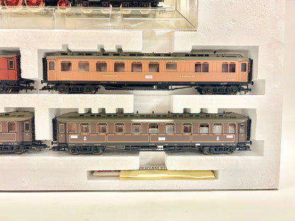 Fleischmann 1885 AC Zugpackung Preußischer Personenzug K.P.E.V. H0