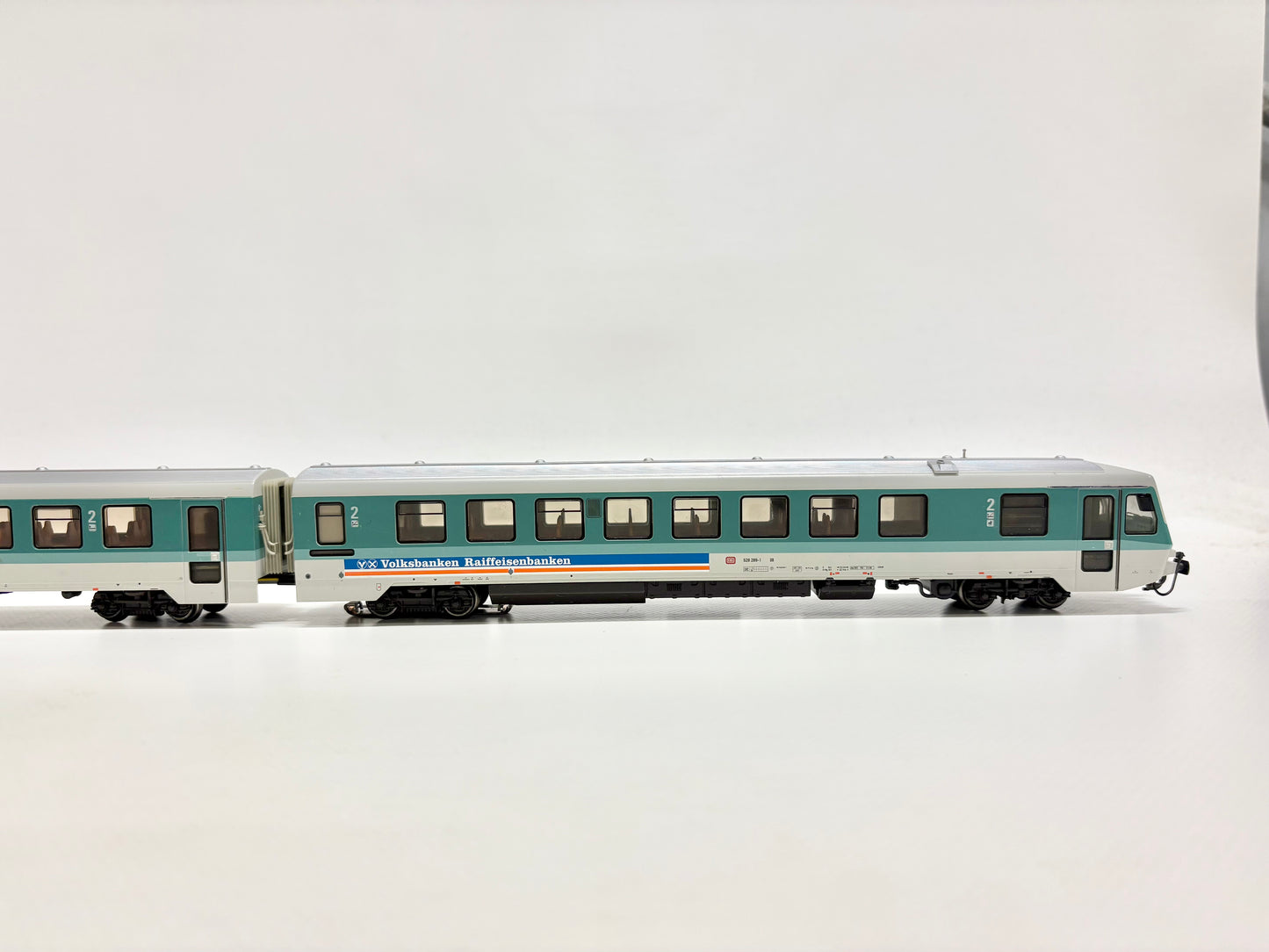 Märklin 3376 Dieseltriebwagen Br 628 203-2 "Volksbank" DB AC H0