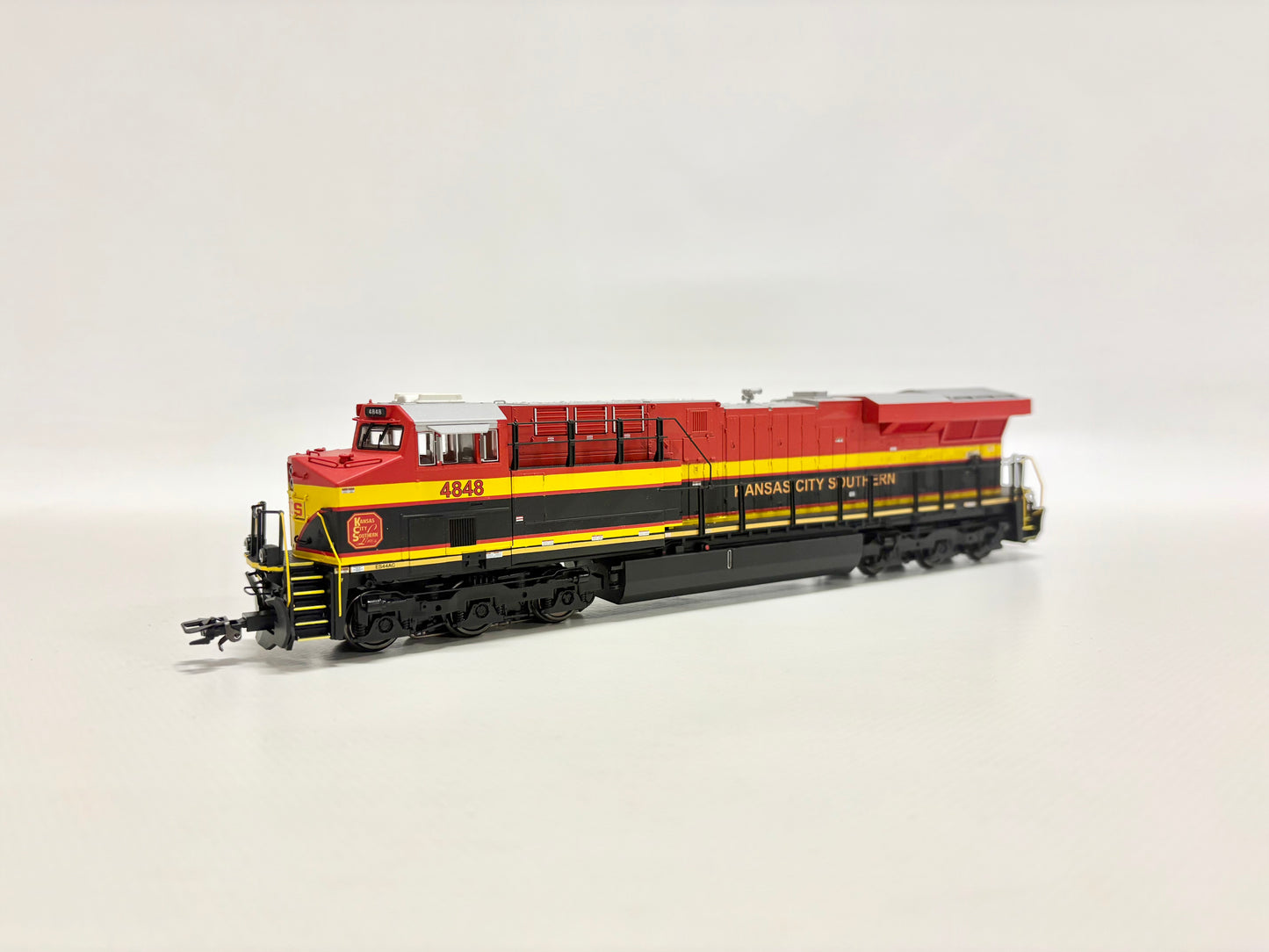 Märklin 38442 Mfx+ Digital & Sound Diesellok ES44AC Kansas City Southern AC H0