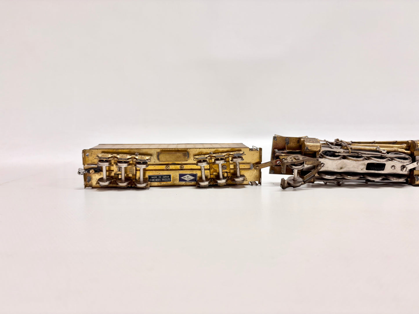 Akane Dampflok SP 4-8-8-2 Articulated Cab Forward USA DC H0 Brass