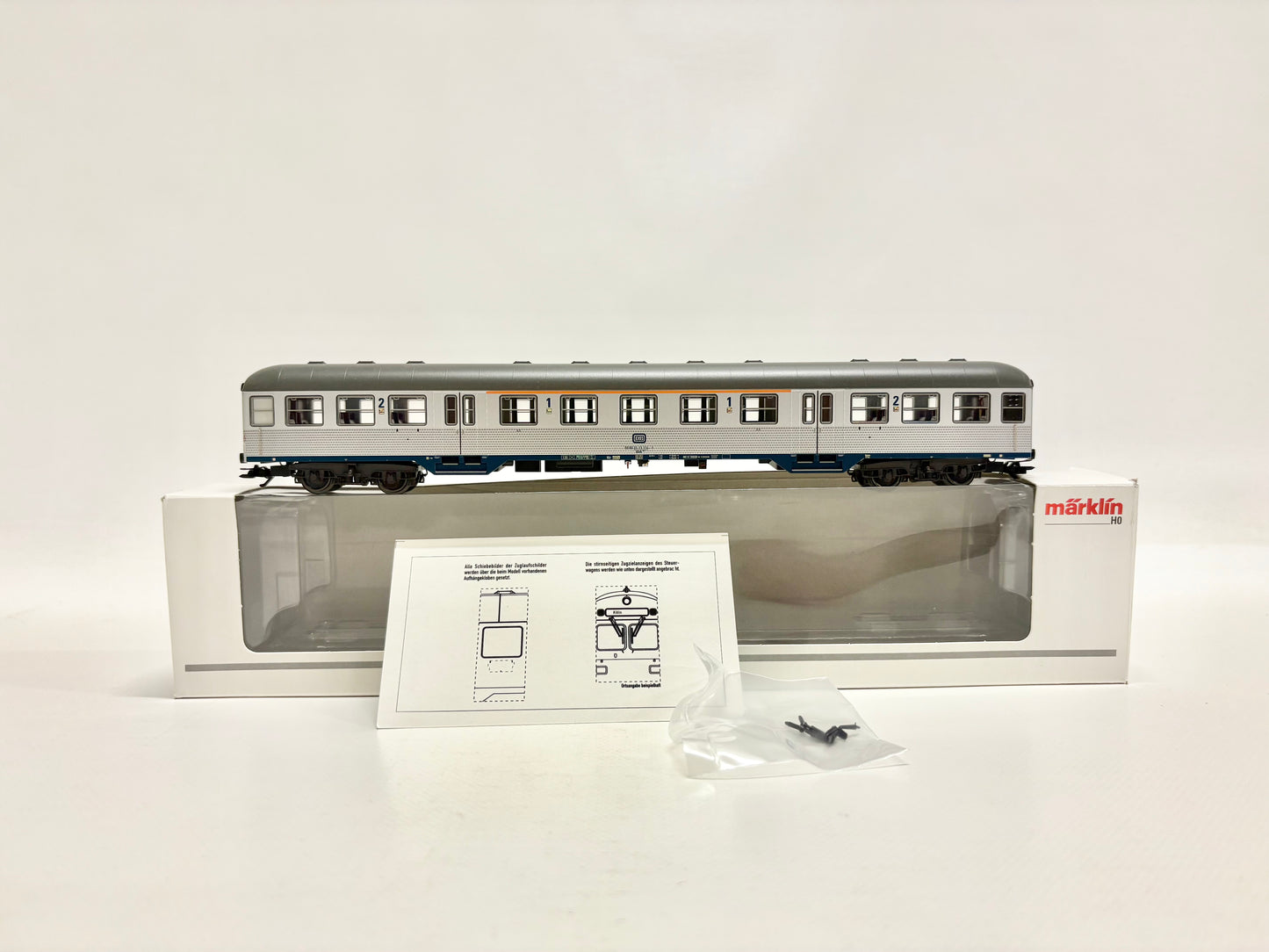Märklin 43803 Nahverkehrswagen Silberling Personenwagen DB AC H0