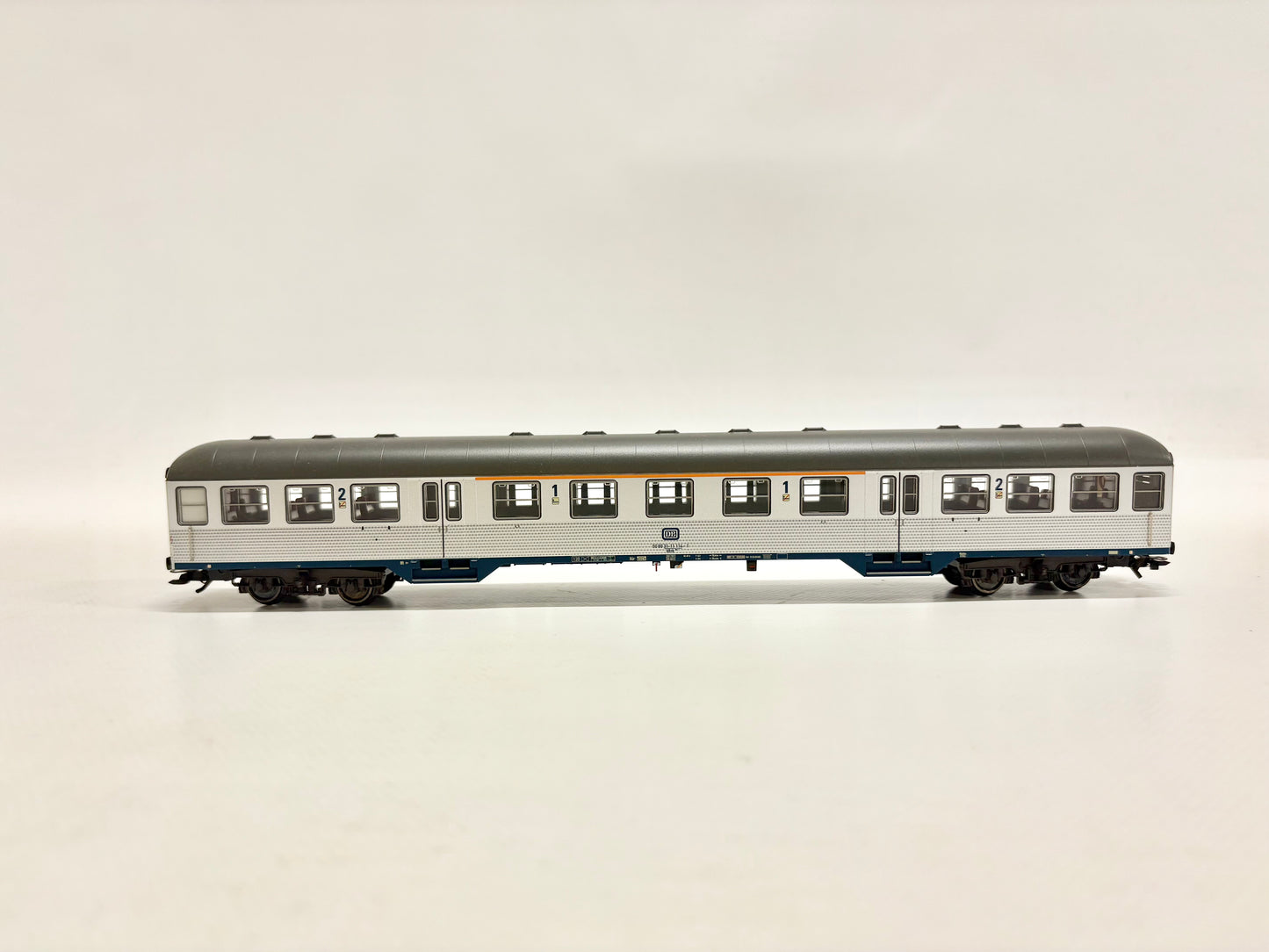 Märklin 43803 Nahverkehrswagen Silberling Personenwagen DB AC H0