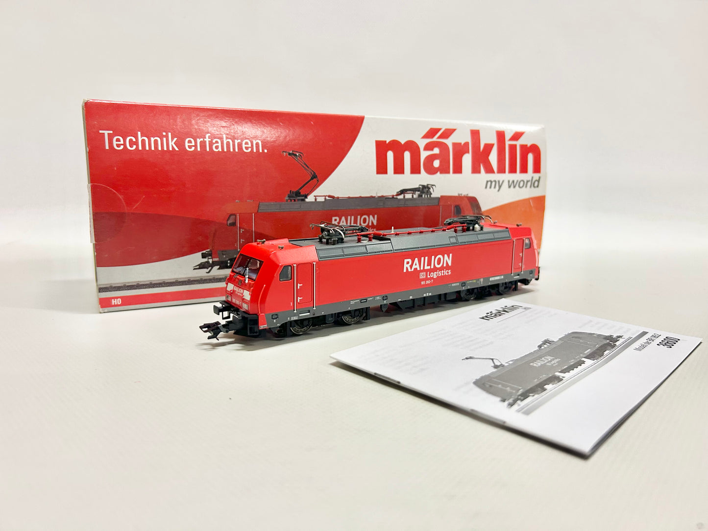 Märklin 36600 Digital E-Lok Br 185 260-7 Railion DB Logistics AC H0