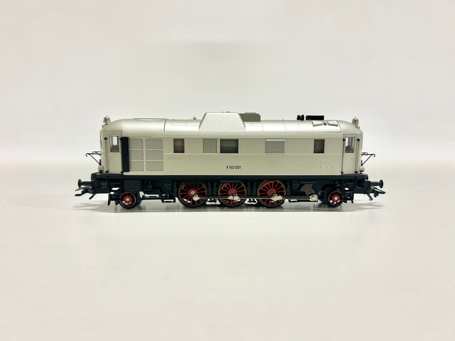 Märklin Digital Diesellok Br V140 001 AC H0 aus 34203