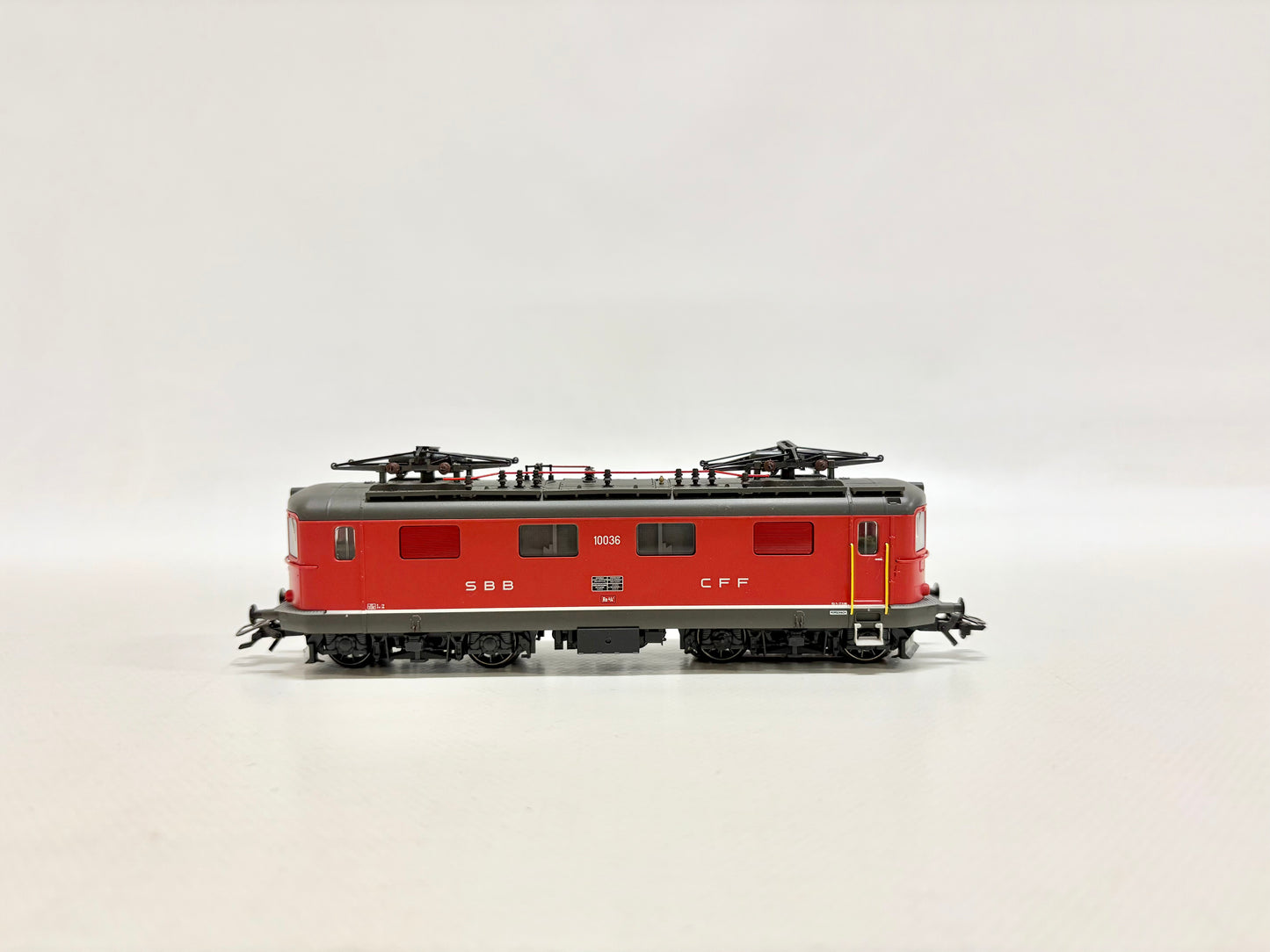 Märklin 37045 Mfx-Digital + Sound E-Lok Re 4/4 SBB AC H0