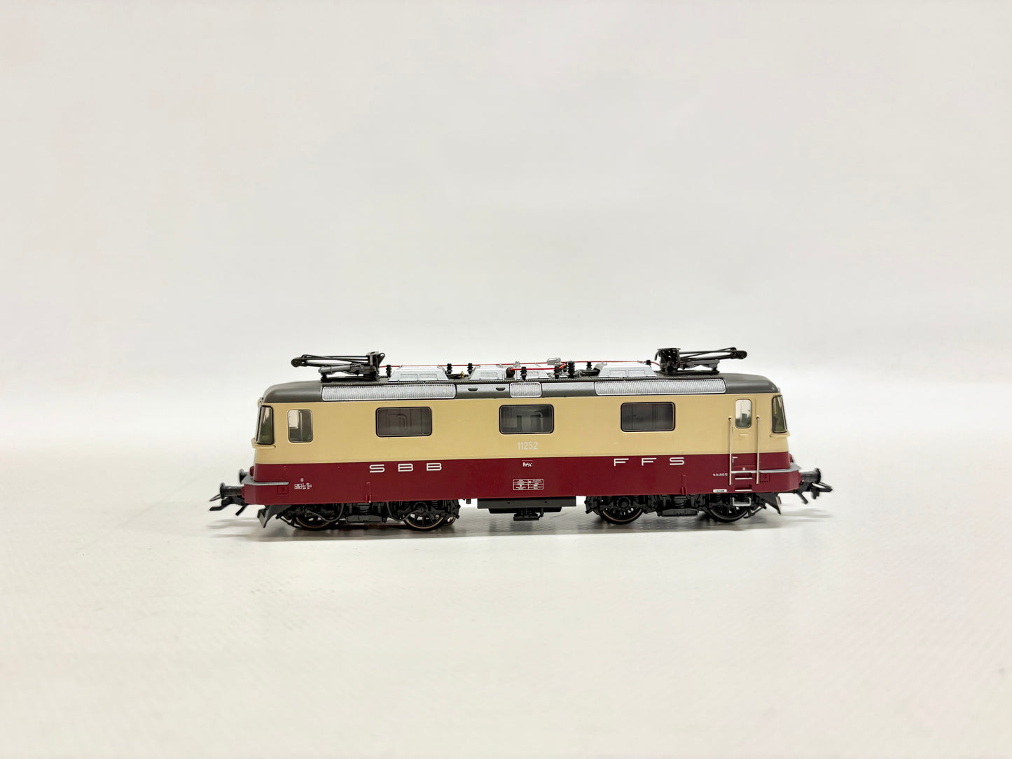 Märklin 37349 Mfx-Digital + Sound E-Lok Re 4/4 II SBB AC H0